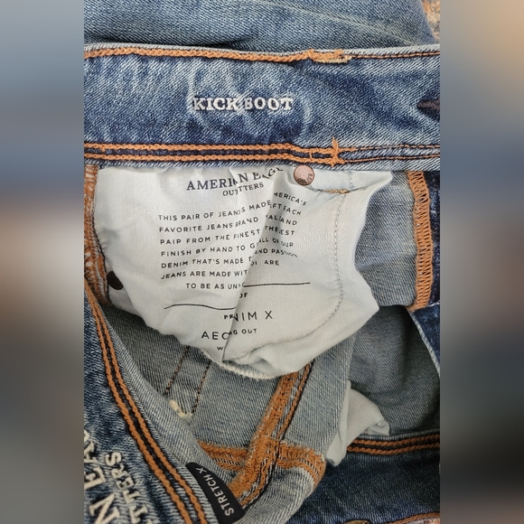 America Eagle kick boot jeans - Picture 3 of 5